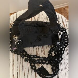 Elegant Black Puppy Purse and 
Harness 
Medium